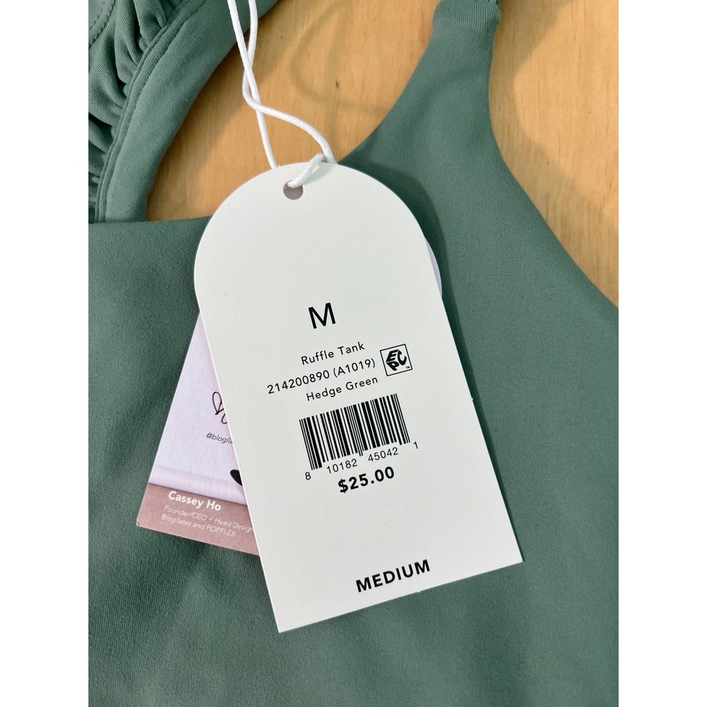 Blogilates Ruffle Tank Size M Green NWT - Picture 6 of 7